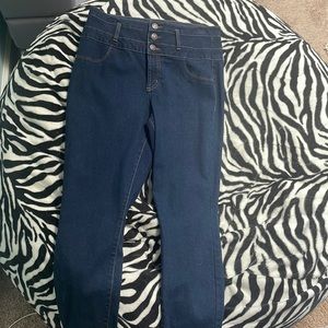 Rue21 darkwash high rise ankle jegging, size 12